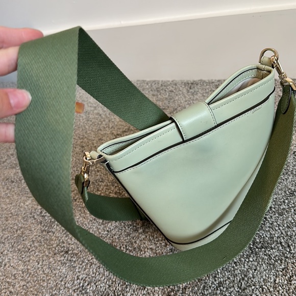 Kate spade bucket bag - Picture 3 of 3